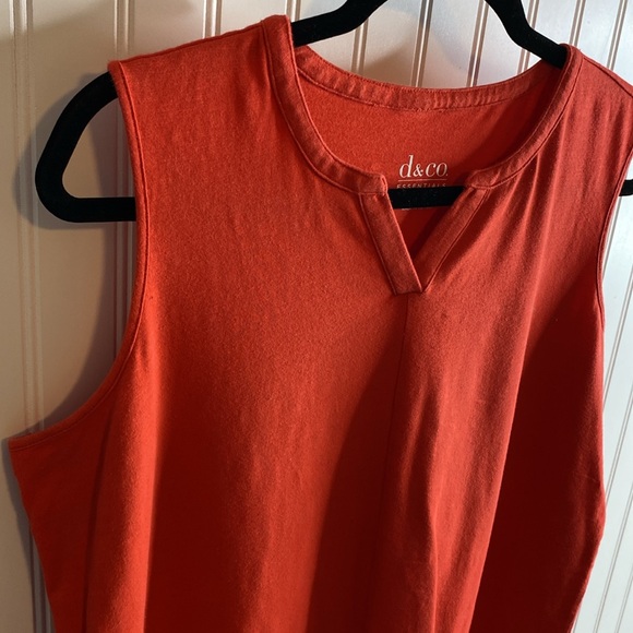 D&co. Essentials Tank women’s size Large - Picture 3 of 6